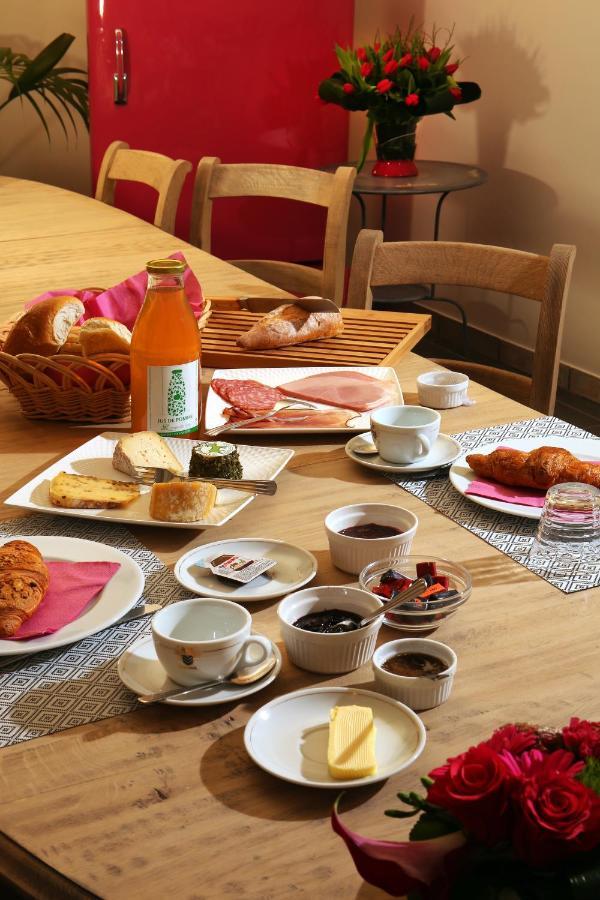 Ferme Houard Bed and Breakfast Bomal Exteriör bild