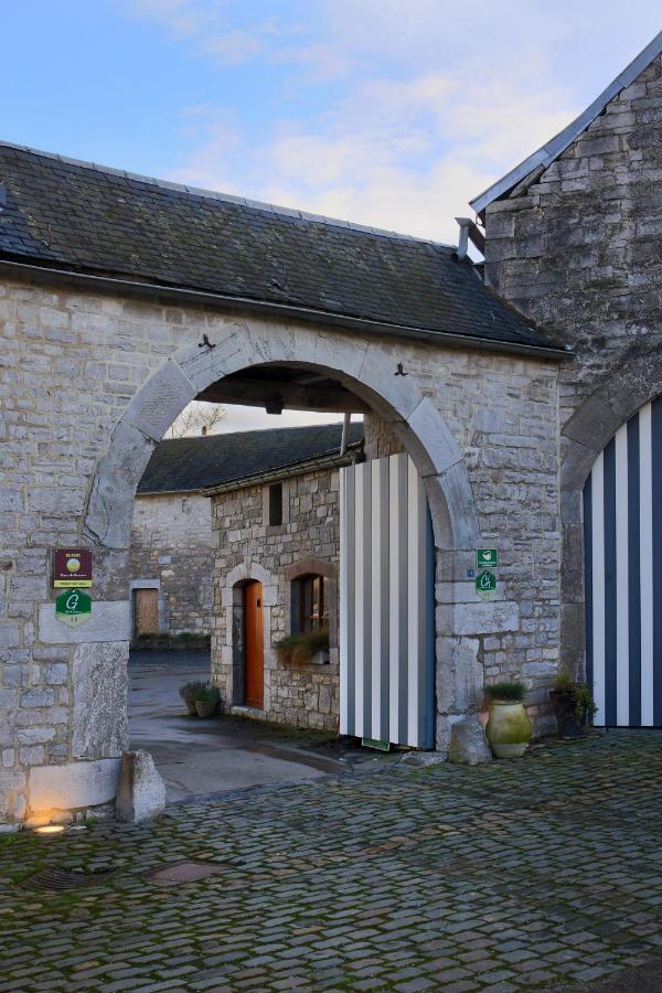 Ferme Houard Bed and Breakfast Bomal Exteriör bild